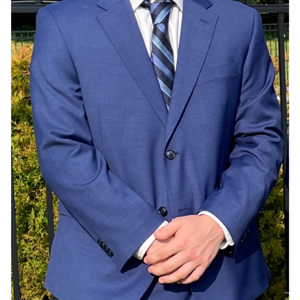 Men’s Tommy Hilfiger Suit